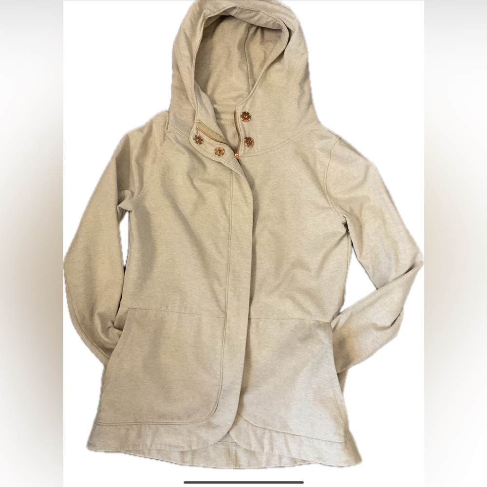 Ripzone Creamy Gray/Beige Long Hoodie with Rose Gold hardware.